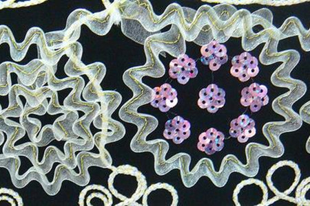 電腦繡花加工工藝優(yōu)勢(shì)多，繡花效率快！